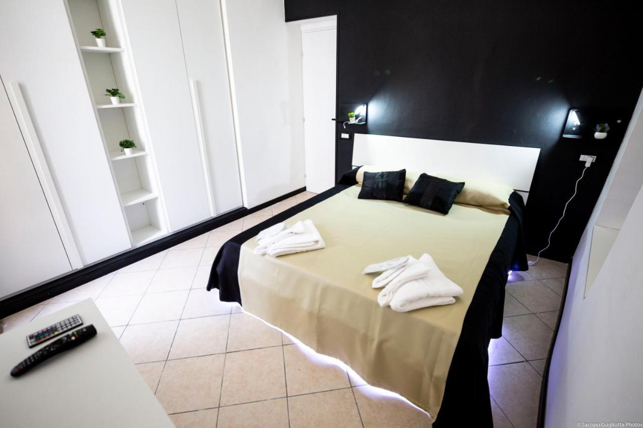Homeholidaysanremo - 2,0 Экстерьер фото