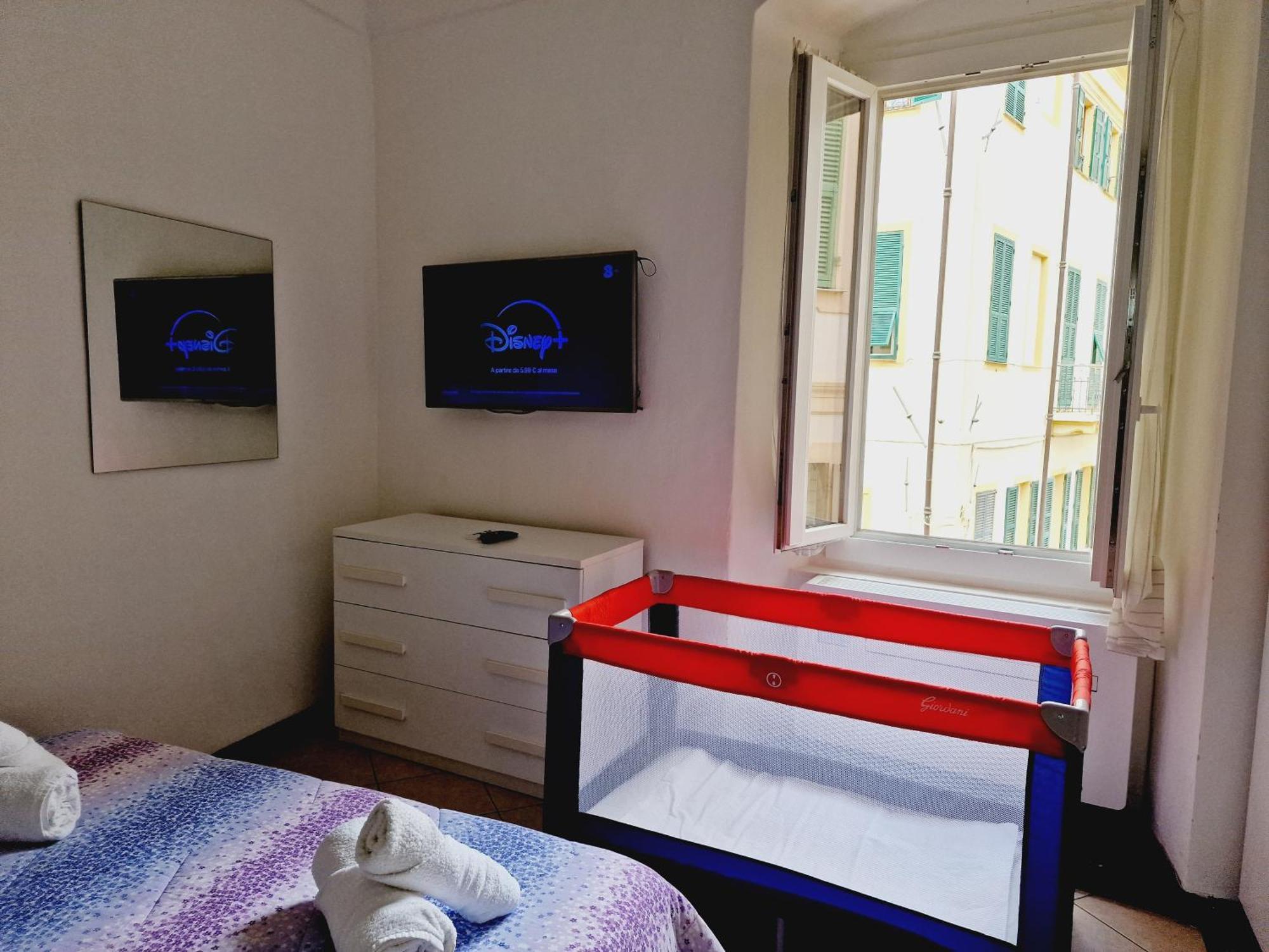 Homeholidaysanremo - 2,0 Экстерьер фото